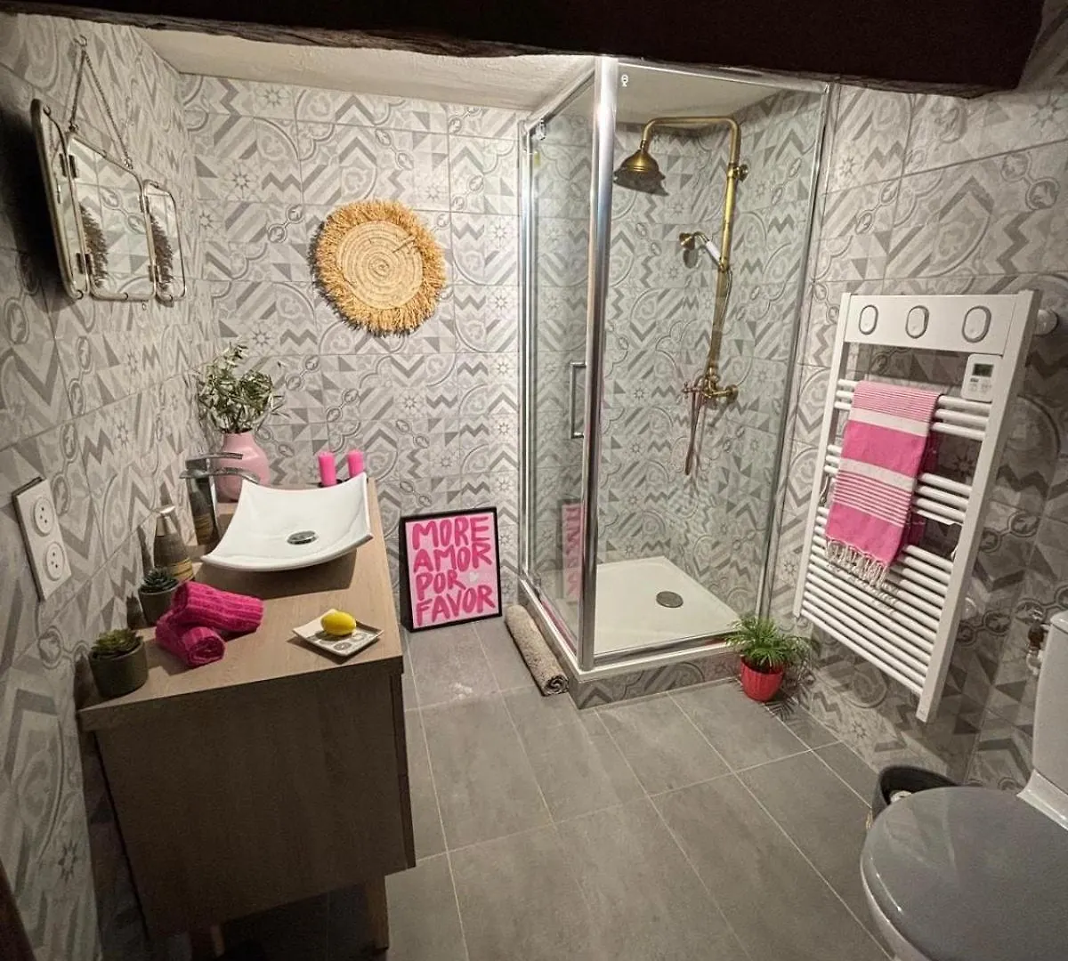 Holiday home Bergerie Memoire Du Temps Logement Entier Dans Maison Roquefort-les-Pins