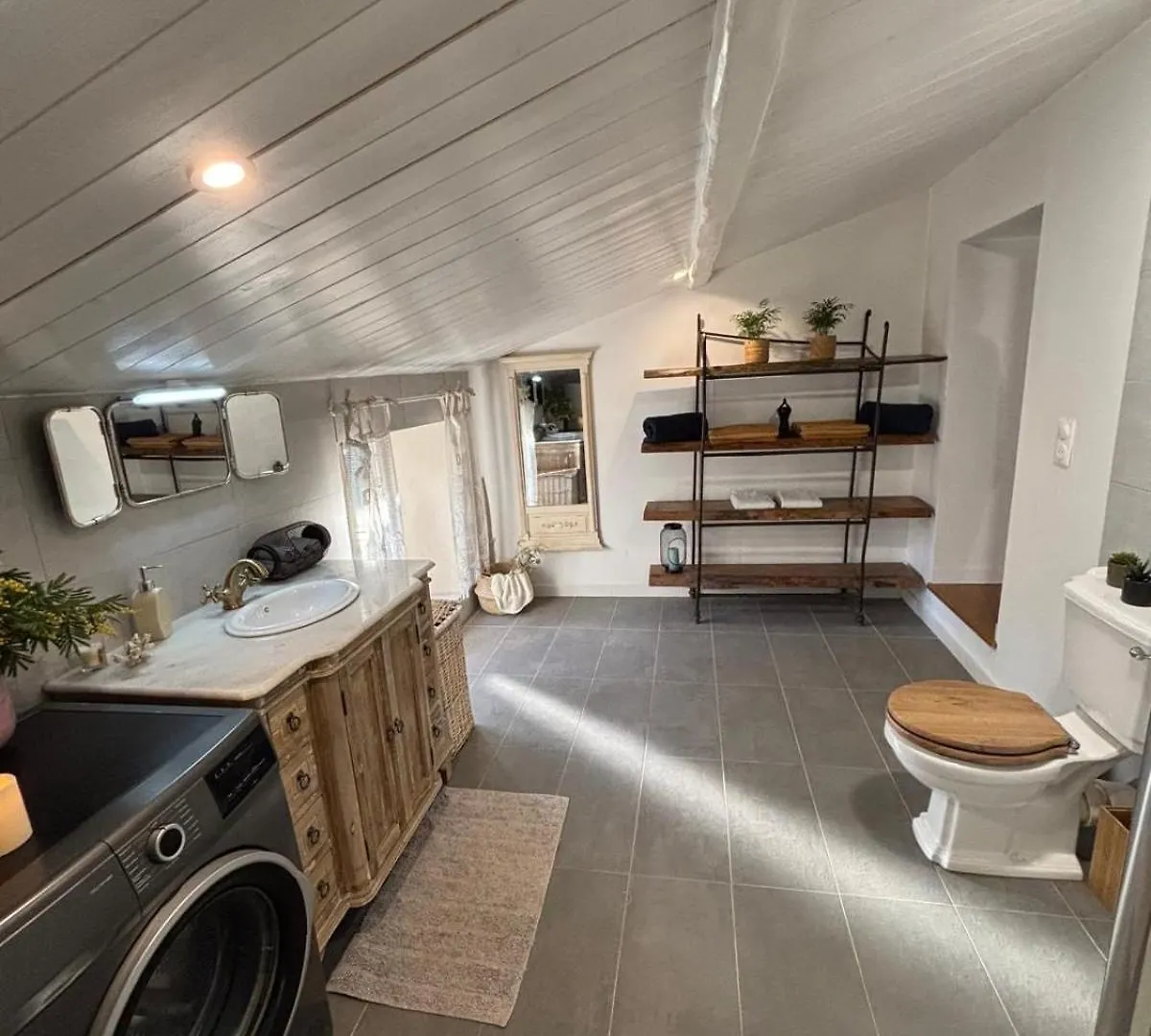 Holiday home Bergerie Memoire Du Temps Logement Entier Dans Maison Roquefort-les-Pins
